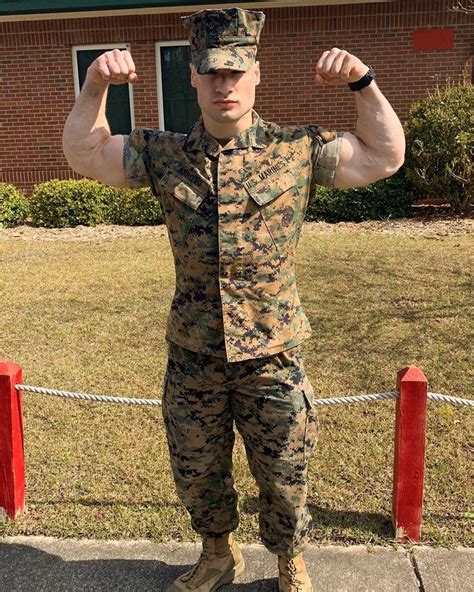 marine hot army men big muscle men men in uniform