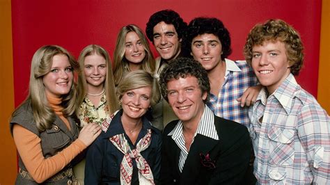 The Brady Bunch Hour 1976 Seasons Cast Crew And Episodes Details Flixi