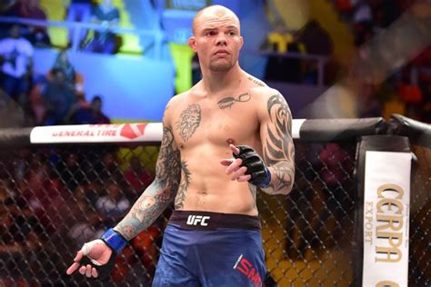 Main event / match 13. UFC Hamburg main-event breakdown: 'Shogun' Rua vs. Anthony ...