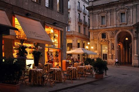 Pin By Cristina On Setting To My Life Street Sidewalk Cafe Italy Photo