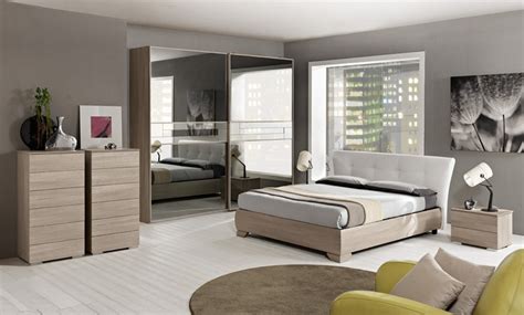 La camera da letto è fondamentale, il tuo piccolo nido accogliente che decori con cura, dettaglio dopo dettaglio. Camere da letto complete: outlet a Roma - MigrArt