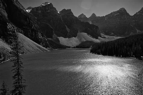 Moraine Lake Lac Moraine Rockies Alberta Canada Zig0004 Flickr