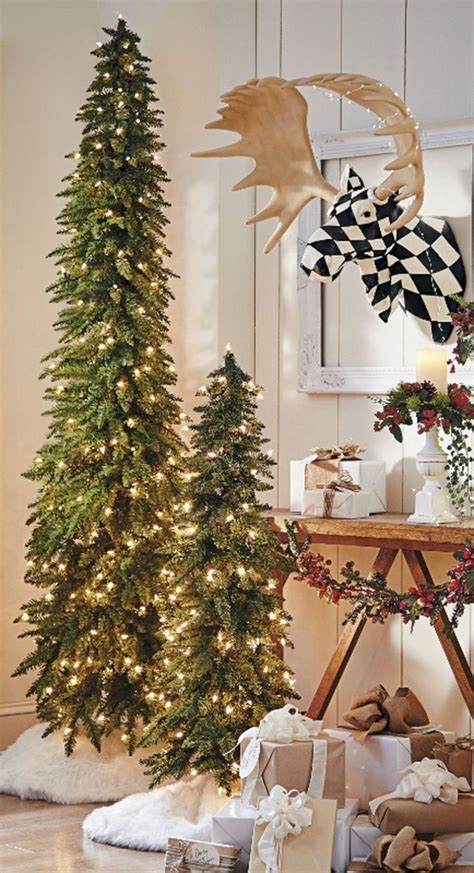 43 Totally Inspiring Small Christmas Tree Decoration Ideas For Space