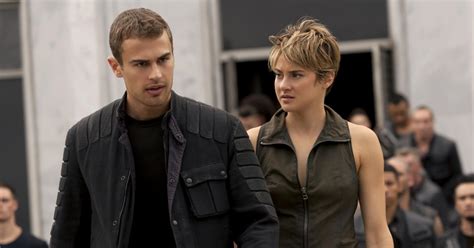 Insurgent Trailer Tris Fights Herself In Divergent Sequel Cbs News