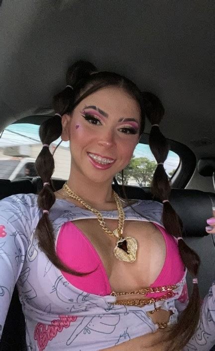mc pipokinha nua simulando sexo durante seu show com seu dançarino videos porno carioca