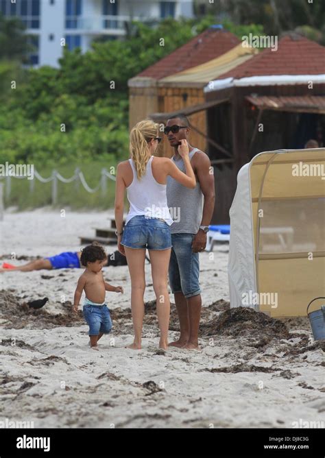 Doutzen Kroes Husband Sunnery James And 17 Month Old Son Phyllon Joy
