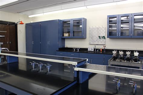 Laboratories Biological Sciences Department