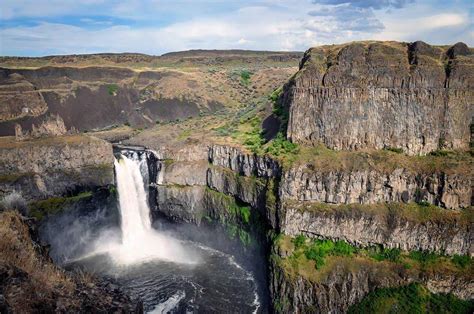 10 Best Waterfalls In Washington State Go Wander Wild