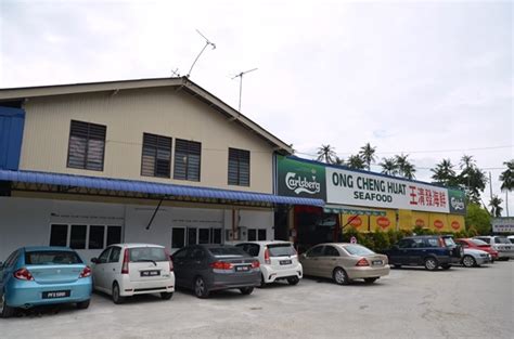 Yonghuphuat, founded in 1992 by peh cheng hock and angeline tan, delivers a variety of live and fresh seafood to homes and restaurants. Ong Cheng Huat Seafood Restaurant @ Butterworth, Penang ...