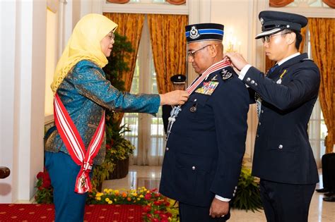 Conferment Of The Distinguished Service Order On Inspector General Of