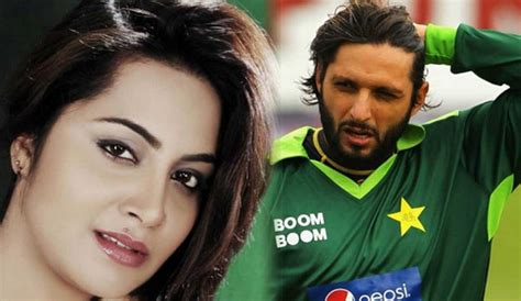 Model Arshi Khan Claims She Had Sex With Shahid Afridi