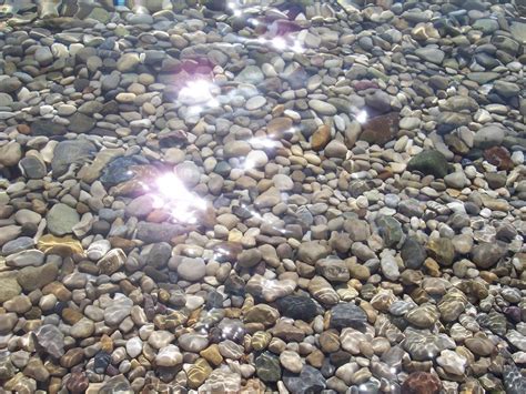 Steine Im Wasser Foto And Bild Die Elemente Natur Bilder Auf Fotocommunity