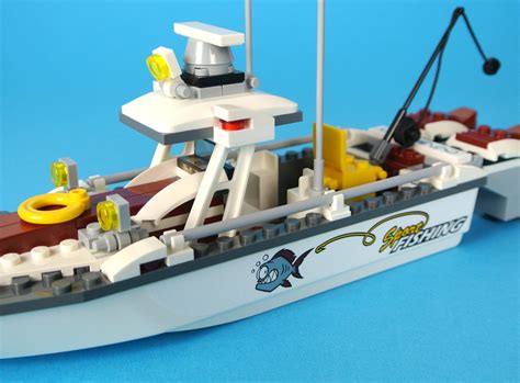 Review 60147 Fishing Boat Brickset Lego Set Guide And Database