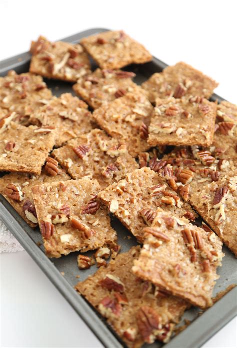 T This Quick Praline Bars Sprinkle Bakes