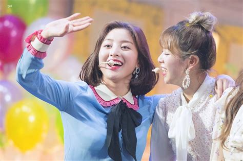 Twices Jeongyeon And Jihyo Have Very Different Memories Of The Time