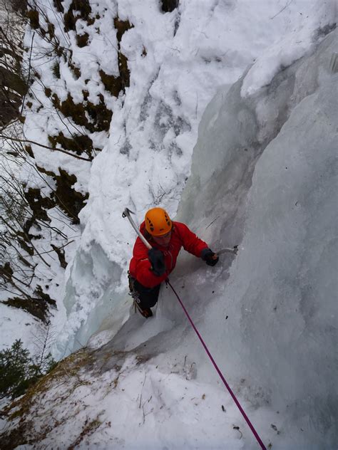 Sandy Paterson Mountaineering Rjukan Ice Climbing