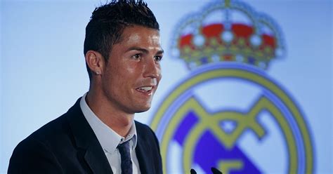 Cristiano Ronaldo Renews Contract With Real Madrid