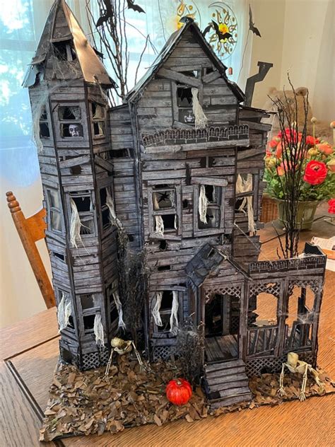 How To Make A Paper Halloween Haunted House • Craftdrawer