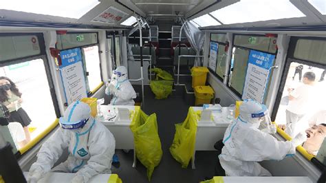The sudden return of the virus has rattled residents, who had been easing back into the rhythms of regular life after a period of strict pandemic. Beijing reports 7 new COVID-19 cases, all locally ...