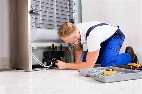How To Get A Qualified Repair Technician For Your Refrigerator Repair