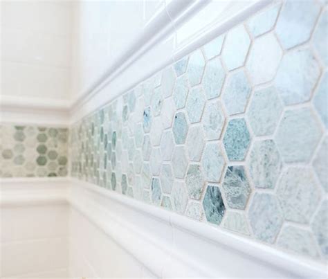 Border tiles are tiles that are used to break up the colour and style of a single wall, by in many bathrooms, the tiles are generally white, or a light cream or beige colour. Page not found - DigsDigs | Bathroom border tiles ...