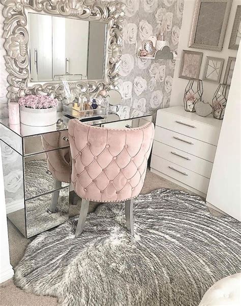 17 Stunning Glam Office Decor Ideas For Your Home 2022