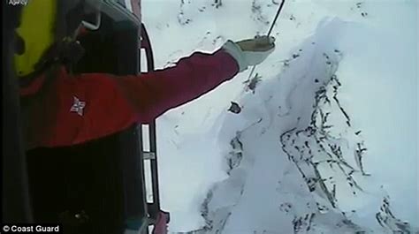 Skiers Airlifted To Safety In Dramatic Helicopter Rescue Express Digest