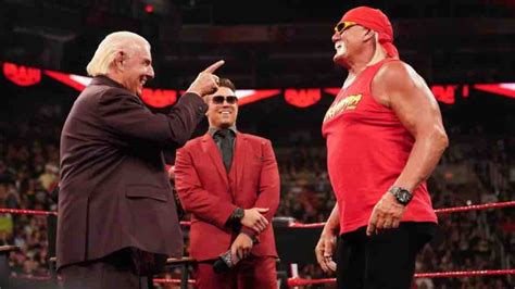 Ric Flair Photographed Drinking With Hulk Hogan