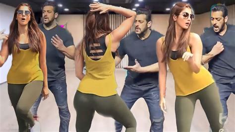 Salman Khan And Pooja Hegde Dance Rehearsal For Stage Performance In Kolkata For Dabangg Youtube
