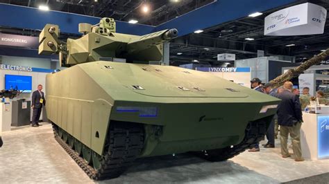 Lighter Hybrid And Highly Automated The Armys Next Gen Armor