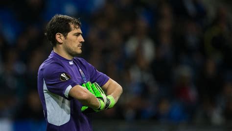 Champions League Iker Casillas Stellt Rekord Auf Der Spiegel