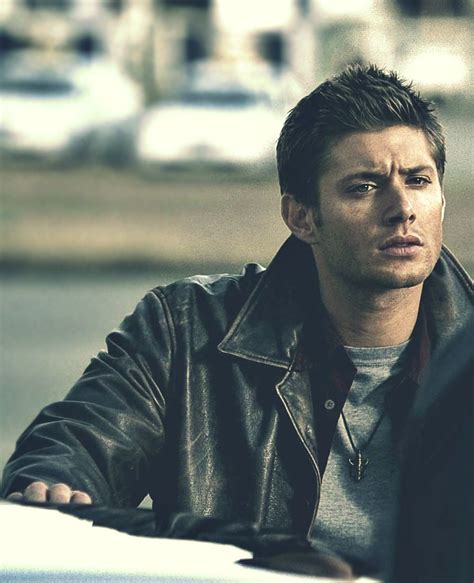Jensen Ackles Looking So Dan Hot It Just Makes Me Want To Cry Dean Winchester Winchester