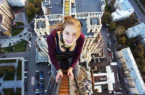 Extreme Selfies The Best Or The Craziest Theselfiepost