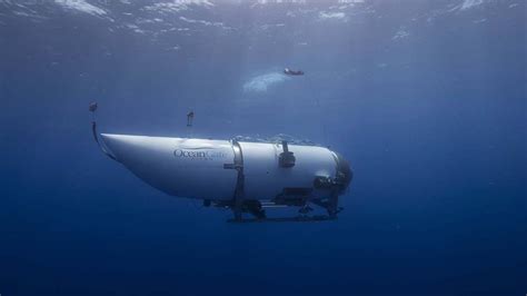Titanic Exploration Submersible Missing Rescue Efforts