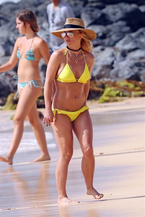Britney Spears In Yellow Bikini At The Beach In Hawaii The Best Porn