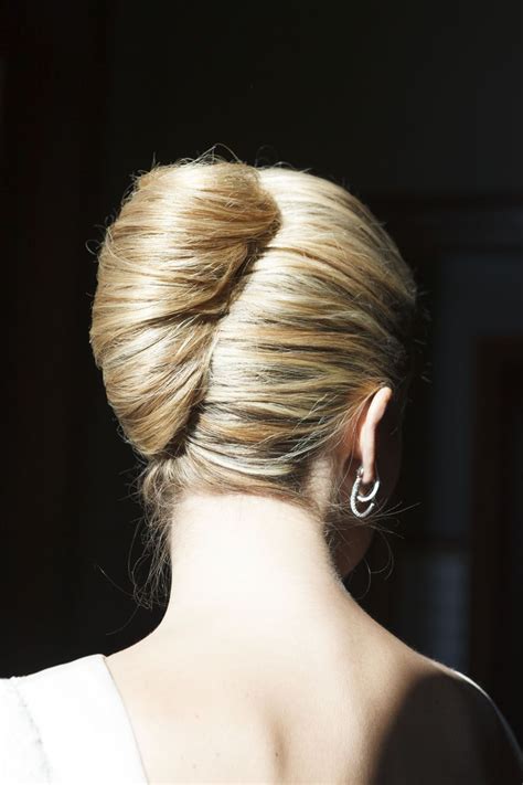 Pin By Shay Lee Halaly Cohen On Wedding Brochure Ch French Twist Hair