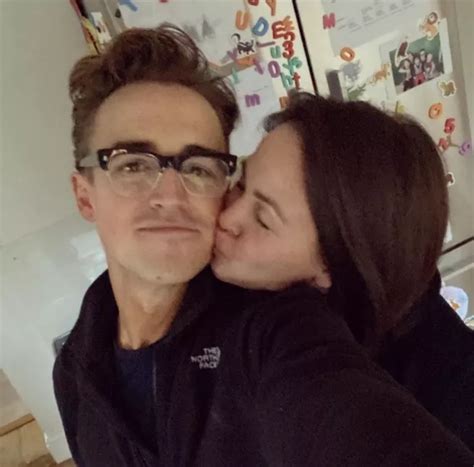 Tom And Giovanna Fletcher Unveil Jaw Dropping Christmas Door Display At