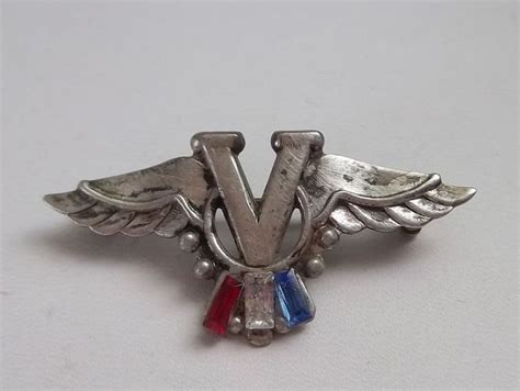 Vintage Wwii Victory Rhinestones Sterling Wings Sweetheart Pin Brooch