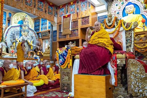 Exile Tibetan Government Offers Long Life Prayer To The Dalai Lama Phayul