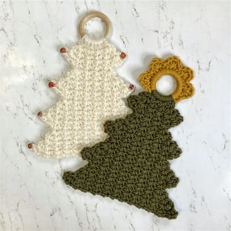 Fun Holiday Crochet Christmas Tree Wall Hanging Pattern Simply Hooked