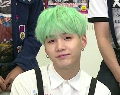 yoongi green hair min yoongi min suga namjoon jimin jungkook hoseok mint green hair mint