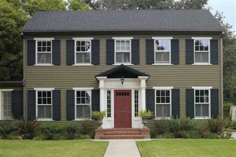 Best Colonial Home Exterior Color