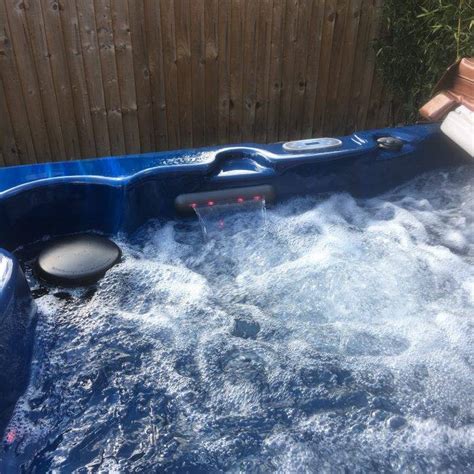 Platinum Spas Refresh Hot Tubs Leicester Hot Tub Hire And Sales
