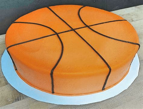 Basketball Specialty Cake Moellers Bakery