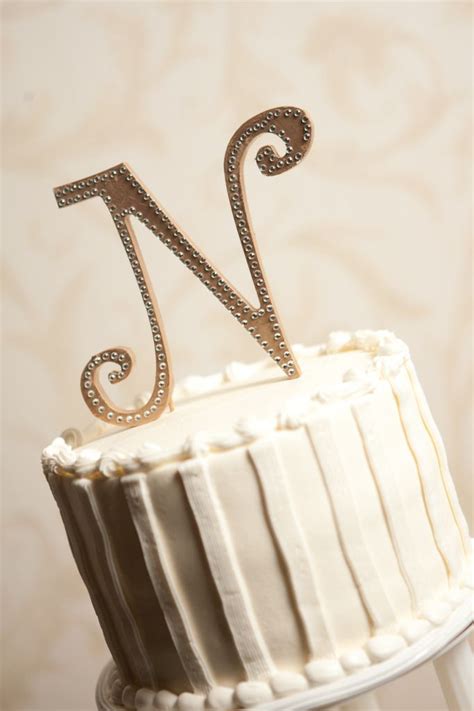 Diy Cake Topper Found The Wooden Letter At A Craft Store Spray