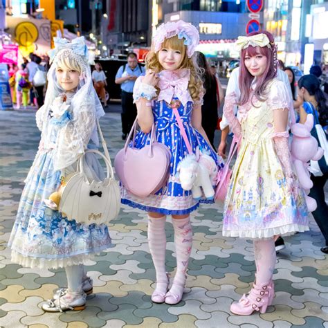 C A D N E Y Tokyo Fashion Japanese Lolitas On The Street In