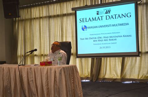 At 1970s, after he graduated from university of malaya, he served the apart from that, tan sri datuk hj. Johan Irwan Kamarozaman: Inspirasi dari pengasas EMKAY ...