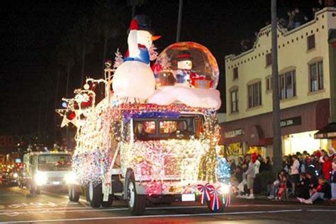 For the christmas parade in my little town. 51 best images about Christmas Parade Float on Pinterest | Candy train, The christmas and Unique ...