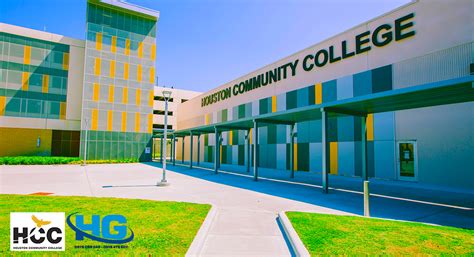 Because houston is so widespread, travelers who are looking to visit multiple attractions may find having a car helpful during their stay to maximize. HOUSTON COMMUNITY COLLEGE-NHỮNG ĐIỀU KIỆN HẤP DẪN KHI DU ...