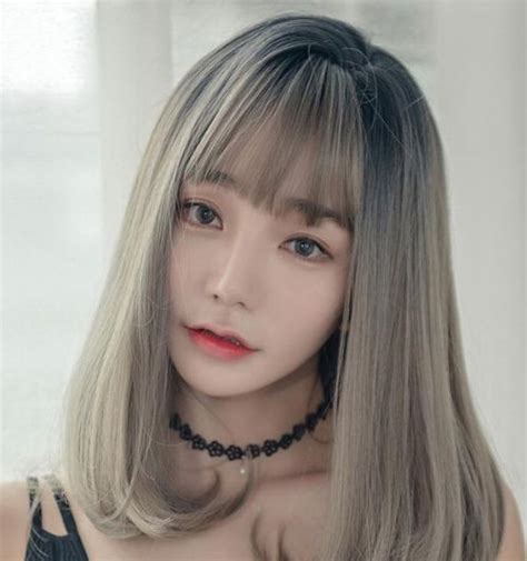 52 Gaya Rambut Poni Depan Ala Korea